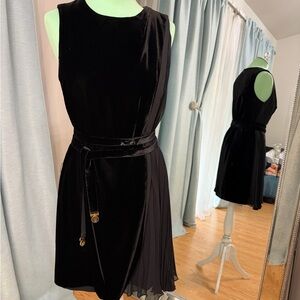 Gucci Black Velvet Dress size 40